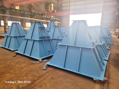 FABRICATION OF CHUTE, SILO, DUCT - CLIENT: SMS (SPAIN)  EXPORT TO USA